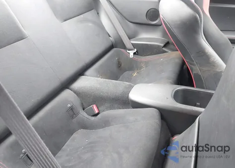 2016 Scion Fr-S z USA, uszkodzony, nr VIN JF1ZNAA19G9709012